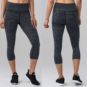 Lululemon Fast & Free Crop Nulux 19" Soundwave Alpine White Black 37628